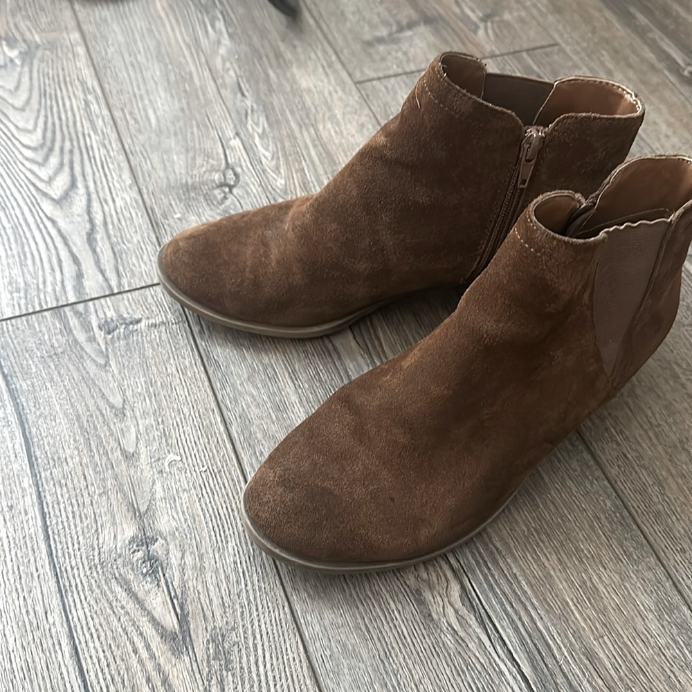 Ankle boots